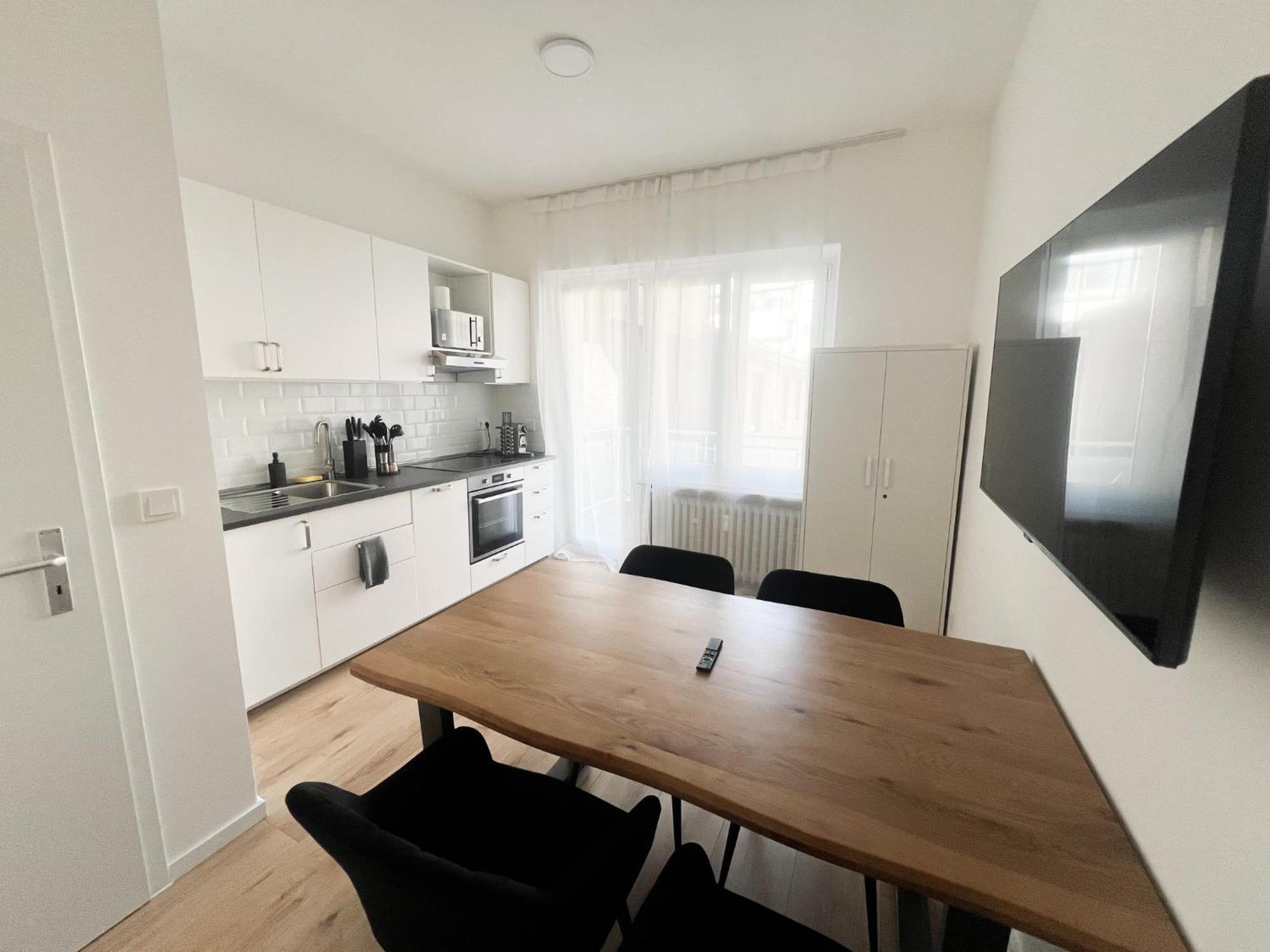 Vibehome Duesseldorf - Stadtmitte Eksteriør billede