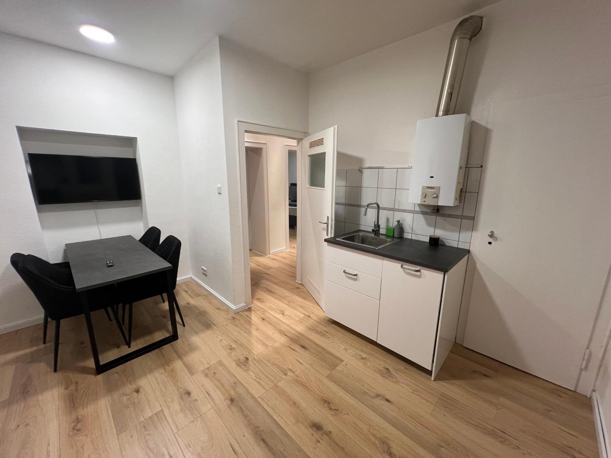 Vibehome Duesseldorf - Stadtmitte Eksteriør billede